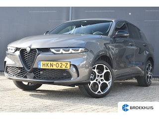 Alfa Romeo Tonale 1.3T PHEV Sprint Q4 280pk | Afn. Trekhaak | Stuur/Stoelverwarming | Navigatie | 19"LMV | Achteruitrijcamera | Adaptive Cruise |
