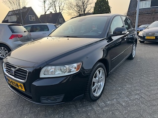 Volvo V50 1.8 Sport 125pk,Apk 24/2/27,Airco,Cruise,Nap