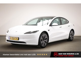 Tesla Model 3 RWD 60 kWh | STUURVERWARMING | STOELVENTILATIE | PANORAMADAK