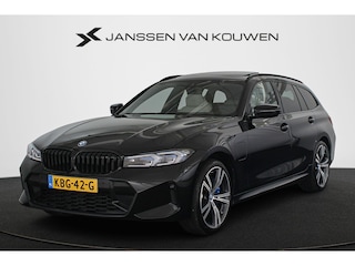 BMW 3-serie Touring 330e xDrive M Sport Harman Kardon Panoramadak Head-Up Leder Dashboard