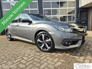 Honda Civic 1.5 i-VTEC Elegance 69000KM NAP!