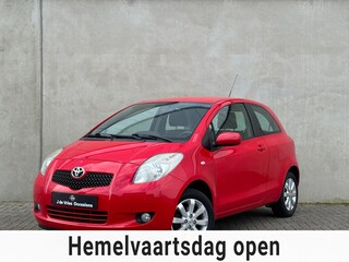 Toyota Yaris 1.3 VVTi Executive APK DEC 27 AIRCO ELEK PAKKET
