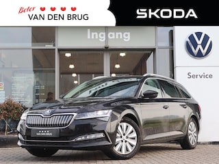 Skoda Superb 1.4 TSI 218 pk DSG iV Style | Trekhaak zwenkbaar | Voorstoelen met Geheugen | DCC | LED | Smartlink | Elektrische Klep | Stoelverwarming | LED |