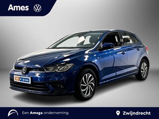 Volkswagen Polo 1.0 95pk TSI Life Edition Achteruitrijcamera (Rear View) | Parkeersensoren | Stoelverwarming