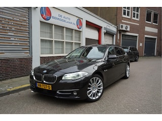 BMW 5-serie Touring 535xi Luxury Edition Individual (AWD) Panorama | Adaptive + Lane + HUD | Trekhaak | Memory + 4x verwarming + ventilatie | Premium audio | Night vision | Dealer onderhouden |