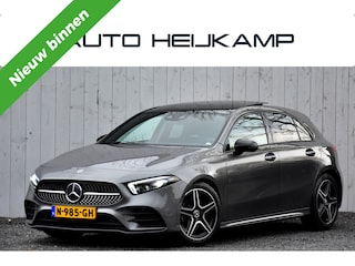 Mercedes-Benz A-klasse 180 Business Solution AMG | Pano-dak | Sfeerverlichting | Camera | NL-Auto |