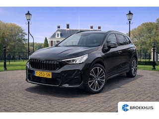 BMW iX1 xDrive30 Launch Edition 67 kWh | NL-AUTO! | 1E EIGENAAR! | M-SPORT | HALF LEDER | CAMERA | DODE HOEK | LANE ASSIST | DEALER OH! | PARK SENS V+A | CRUISE | LED | NAVI | 18" LMV