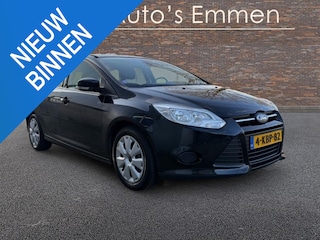 Ford Focus Wagon 1.0 100PK AIRCO NAVI TREKHAAK CRUISE