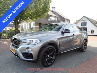 BMW X6 xDrive35i / NAVI / SCHUIFDAK / CAMERA / CRUISE / BLUETOOTH
