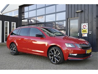 Skoda Octavia Combi 1.5 TSI Greentech Sport Business Automaat | NL-Auto | Clima | Trekhaak