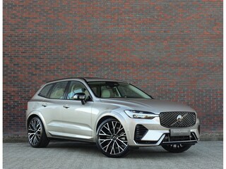 Volvo XC60 T8 AWD Ultra Dark | Direct rijden! - Trekhaak - Pano
