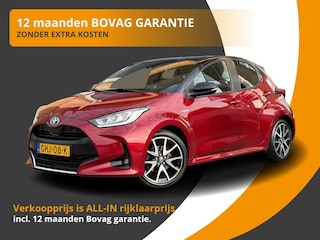Toyota Yaris 1.5 HYBRID LAUNCH EDITION BI-TONE NAVI/HALF LEDER/STOELVERW./CAMERA