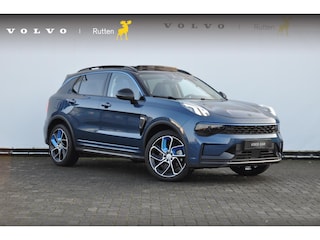 Lynk & Co 01 276PK Automaat Rolhoes / zwarte dakhemel / 360 Camera / Adaptieve cruise control / Elektrische stoelen / BLIS / Stoelverwarming / Elektrische achterklep / Climate control / Parkeersensoren met camera / Regensensor / Keyless entry /