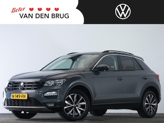 Volkswagen T-Roc 1.0 TSI 110 PK Style Business | Navigatie Via Smartphone | Stoel & Stuurwielverwarming | Trekhaak | Adaptieve Cruise Control |
