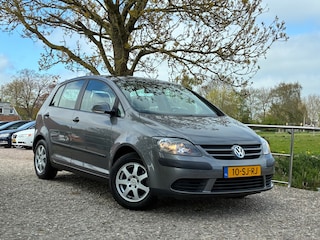 Volkswagen Golf Plus 1.6 FSI Comfortline Business | "124.000 KM'' + Airco + 5-drs Nu € 3.975,-!!!
