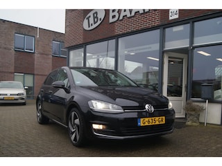 Volkswagen Golf 1.4 TSI 125pk 5D Highline panorama Xenon