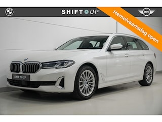 BMW 5-serie Touring 530i Panoramadak | Laser | Head Up | Elektr. Trekhaak