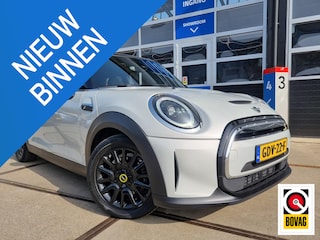 Mini Mini Yours 33 kWh NAVI / CAMERA / CRUISE / PDC / STOELVERWARMING