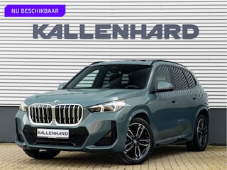 BMW X1 sDrive18i M-Sport - Pano - Trekhaak - Memoryzetel - Harman Kardon