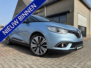 Renault Scénic 1.3 TCe Intens 7-Persoons Trekhaak / Navigatie / Camera
