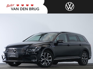 Volkswagen Passat Variant GTE Highline 1.4 TSI 218 PK PHEV | LED Matrix IQ | Achteruitrijcamera | Keyless | Stoel & Stuurwielverwarming |