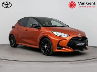 Toyota Yaris 1.5 Hybrid Executive | Panoramadak | Dodehoek detectie | Apple Carplay / Android Auto | Head-up display | Stoelverwarming | Parkeersensoren voor/achter | 17 inch