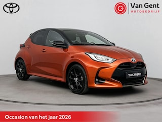 Toyota Yaris 1.5 Hybrid Executive | Panoramadak | Dodehoek detectie | Apple Carplay / Android Auto | Head-up display | Stoelverwarming | Parkeersensoren voor/achter | 17 inch