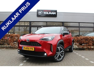 Toyota Yaris Cross 1.5 Hybrid Executive | Rijklaar | Bi-Tone | Trekhaak | Blind Spot | Head Up | Stoelverw. | Sensoren v+a | JBL | Half-leder
