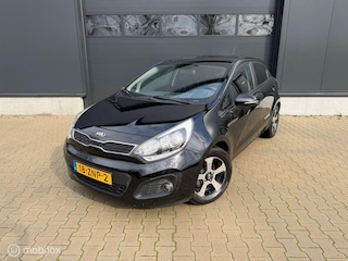 Kia Rio 1.2 CVVT Design Edition Airco Nw APK 03/27 Cruise C