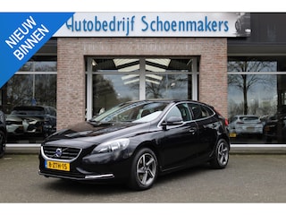Volvo V40 1.6 T2 Momentum TREKHAAK CRUISE CLIMA NAVI DIGITAL-DASH PDC LMV NAP NETTE-AUTO R-DESIGN-LMV!