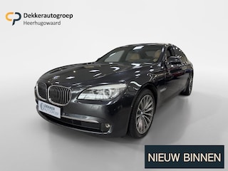 BMW 740i