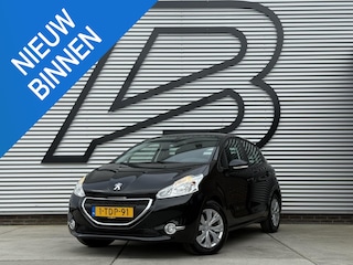 Peugeot 208 1.2 VTi Envy Navi|Clima|Cruise|D-riem v.v. in 2024|Trekhaak|PDC|N.A.P|APK tot 09-2026