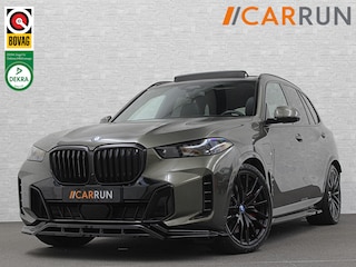 BMW X5 50e M-Sport Pro | Panorama | 360 Camera | ACC | Carbon | Individual Leder | Trekhaak | Head-Up | Keyless-Entry | Harman-Kardon | Stoelverwarming V+A | Memory | Stuurverwarming | 22 inch | Iconic-Glow | M-Gordels | ISO-Glas | Zonwering | Beker Clima | Standkachel | Carplay | Draadloos Laden |