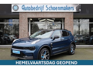 Lynk & Co 01 1.5 261PK! 6.6Kwh LADEN! 360-CAMERA STOELVERW. PANO/SCHUIF MEMORY INFINITY DAB NAVI CARPLAY ELEK.ACHTERKLEP 20"LMV