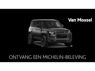 Land Rover Defender 110 4.4 P635 110 Octa | Matte Protective Film | Chopped Carbon Fibre Exterior Pack |