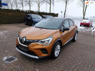 Renault Captur 1.3 TCe 130 Experiece Automaat, navi, ecc trekhaak