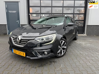 Renault Mégane Estate 1.3 TCe Bose Panoramadak automaat trekhaak