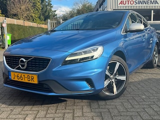 Volvo V40 1.5 T3 R-Design Edition | Stoelverwarming | Panoramadak | Parkeer assistent |