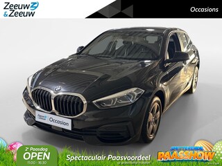 BMW 116i Introduction Edition Navigatie| Parkeersensoren| Telefoon voorbereiding| Metalliclak| Lichtmetalen velgen| SUPER DEAL!!!!