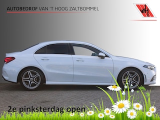 Mercedes-Benz A-klasse 180 AUT7 AMG LINE WIDESCREEN NAVI CAMERA CARPLAY NL AUTO