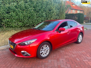Mazda 3 2.0 TS+ hele mooie auto met nieuwe apk en beurt dealer onderhouden