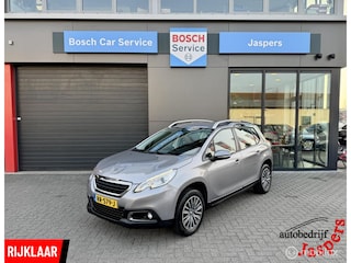 Peugeot 2008 1.2 PureTech Urban Cross