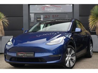 Tesla Model Y Long Range AWD 75 kWh 351pk Panoramadak/Trekhaak/Camera