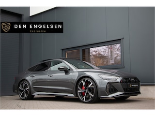 Audi A7 Sportback 4.0 TFSI V8 Quattro 600PK | ACC | Keramisch | B&O Adv. | Pano | Nightvision | 360 Cam | Dynamic + | Soft Close | 4 wielbesturing | Matrix Laser | Carbon Exterieur | Head-Up | Dealer OH. | Stoelventilatie | Lane & Side Assist |