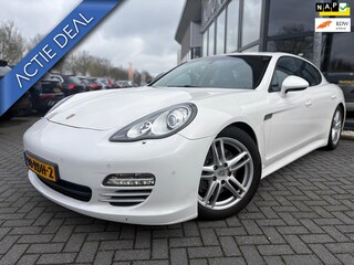 Porsche Panamera 3.6 4 | Automaat | Luchtvering | Navi | Climate | Leder | PDC | LMV | Recent onderhouden | Cruise | BOSE |