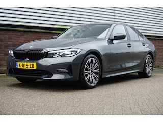 BMW 320i High Exec.Individual/Dealeronderhouden/ Trekhaak wegklapbaar