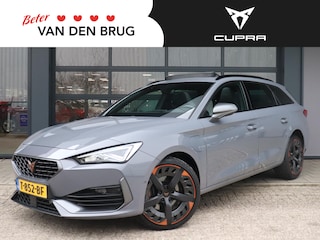 Cupra Leon 1.4 e-Hybrid 245pk VZ | Trekhaak | Panoramadak | Dynamic Chassis Control | Adaptieve cruise control | Achteruitrijcamera | Elektrische achterklep |