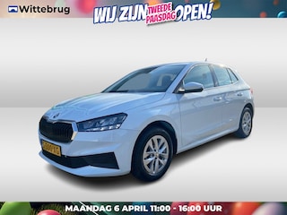 Skoda Fabia 1.0 TSI Ambition / NAVI / App.Connect / 15"LMV