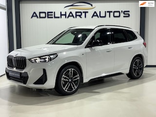 BMW X1 SDrive20i M Sport 170 PK Head Up / Navigatie full map / Camera / Lederen interieur / Cruise control / etc..