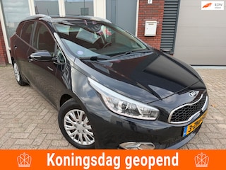 Kia Ceed Cee'd Sportswagon 1.6 GDI BusinessLine / Navi / Camera / PDC / LED / Clima